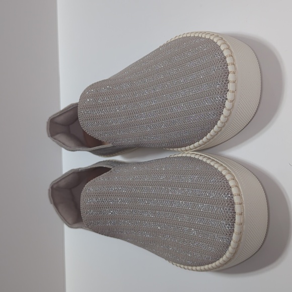 Easy Spirit Sepaiva 2 Slip-On Sneakers Size 8 - Picture 2 of 11